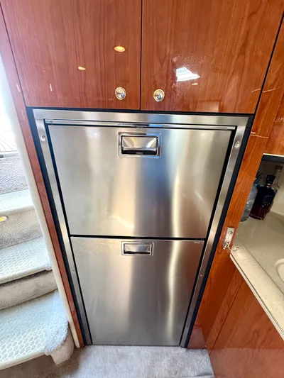 Gratitude Yacht Photos Pics Vitrifrigo - Refrigerator Freezer