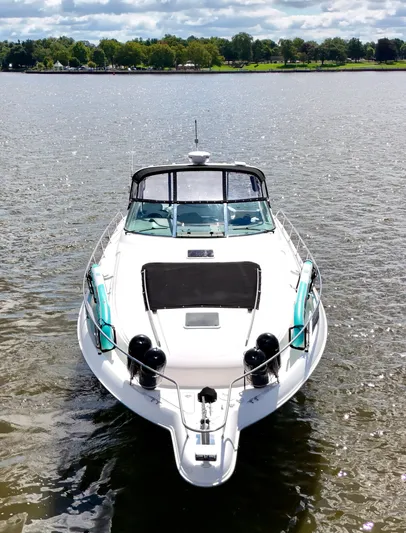 Gratitude Yacht Photos Pics Bow Area