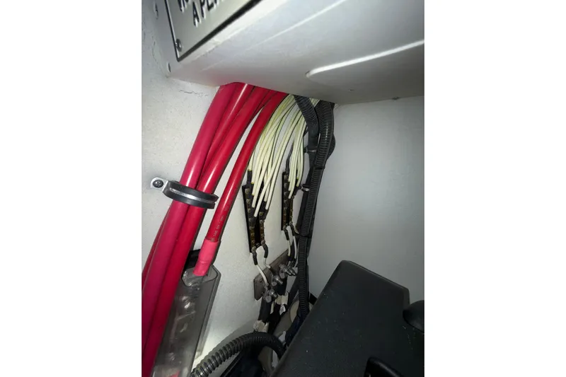  Yacht Photos Pics Electrical wiring inside a 2004 Formula 34 Performance Cruiser boat.