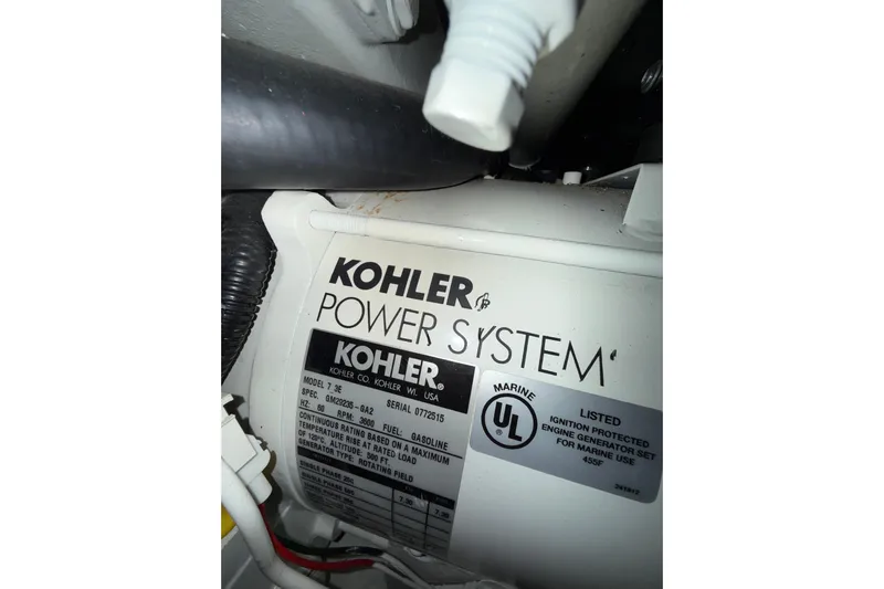  Yacht Photos Pics Kohler marine power system in 2004 Formula 34 Performance Cruiser.