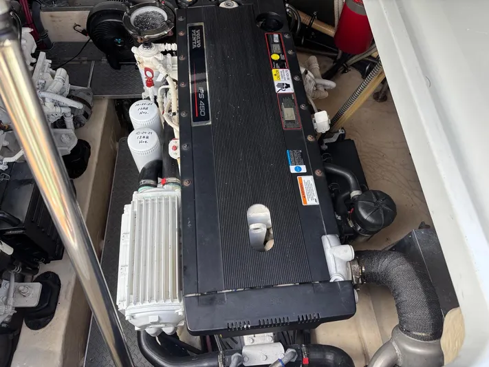 Cookin' Yacht Photos Pics 