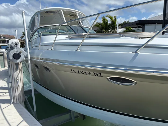 Cookin' Yacht Photos Pics 