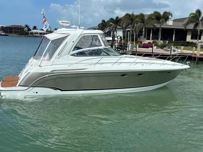 Cookin' Yacht Photos Pics 