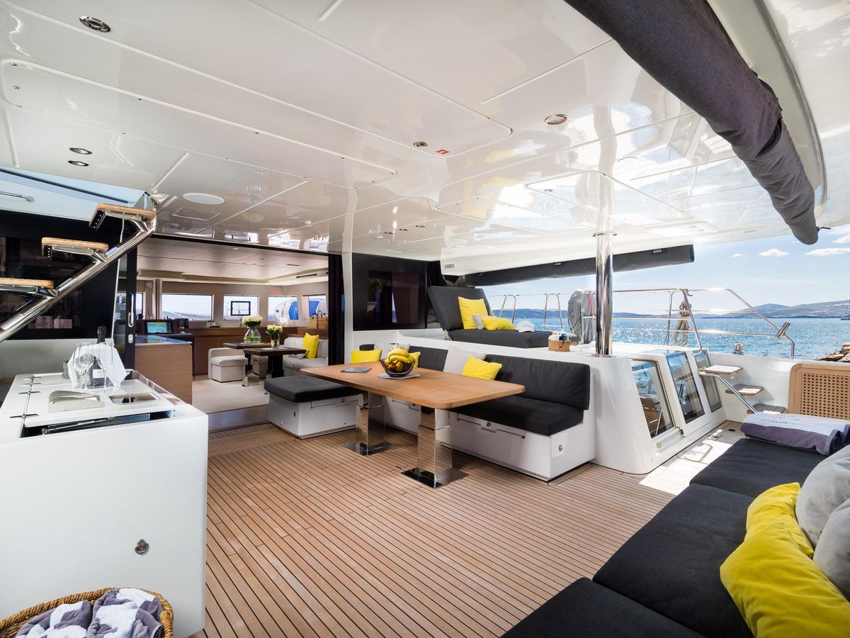 2019 Lagoon 62 