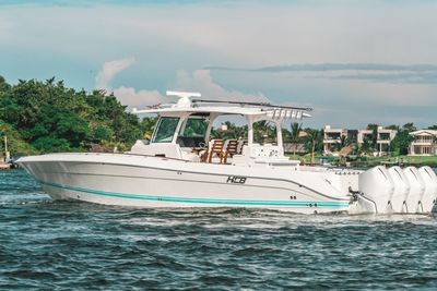 Yacht