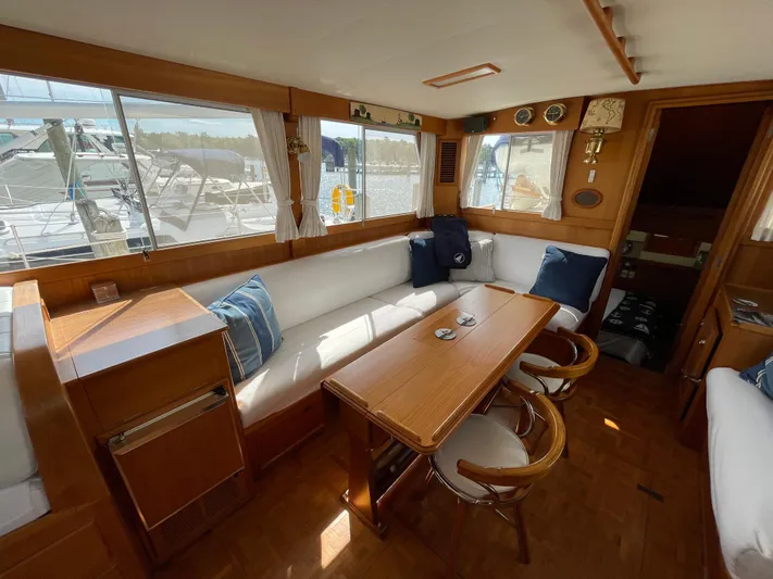 Meritage Yacht Photos Pics 