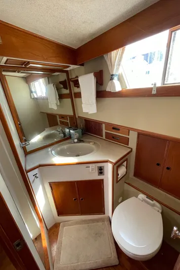 Meritage Yacht Photos Pics 