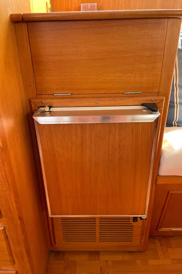 Meritage Yacht Photos Pics 