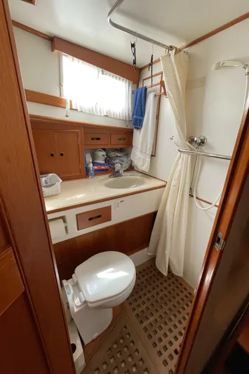 Meritage Yacht Photos Pics 