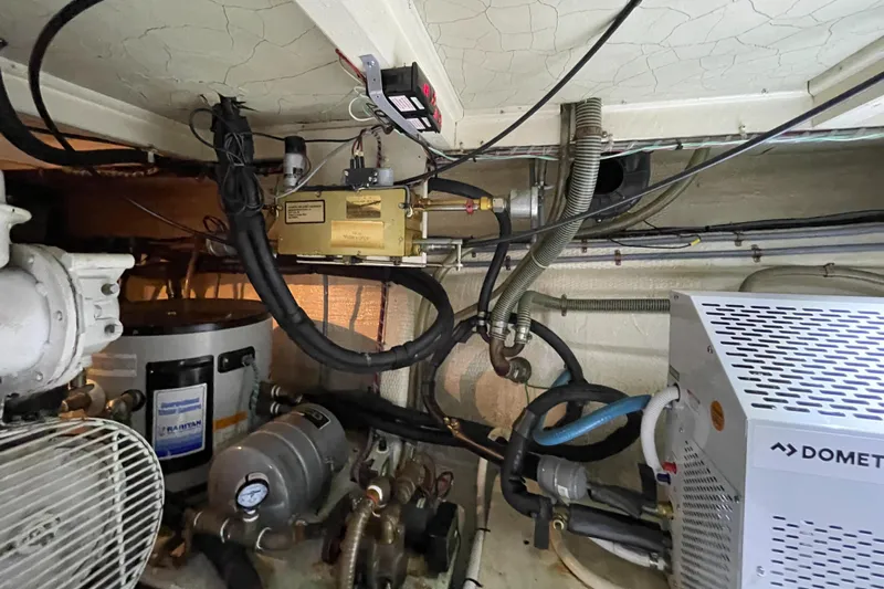 Meritage Yacht Photos Pics 