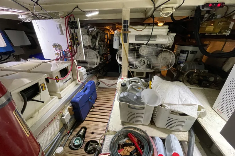 Meritage Yacht Photos Pics 