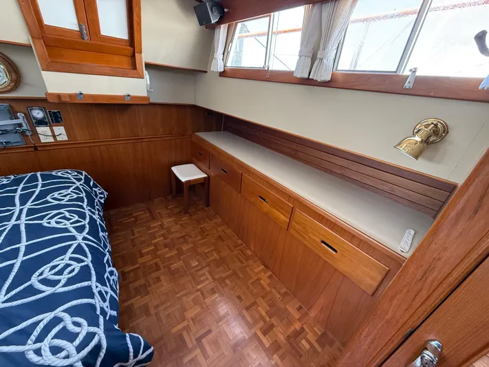 Meritage Yacht Photos Pics 