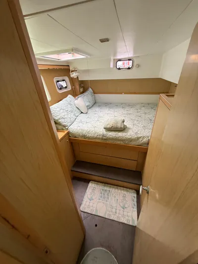 Zun Zun Yacht Photos Pics 