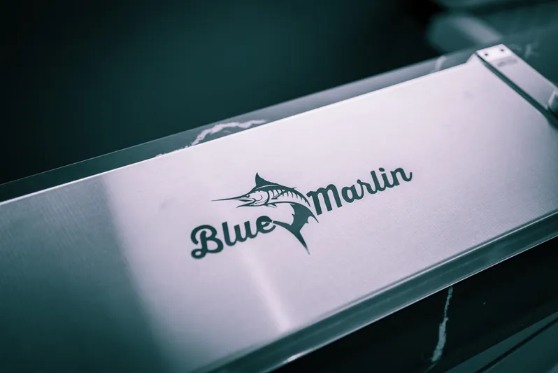 Semi-custom Yacht Photos Pics 