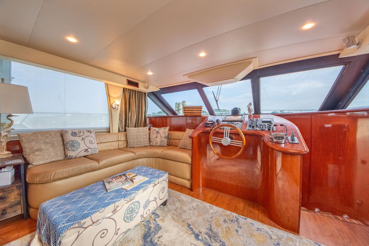 2009 Bluewater Yachts 65 