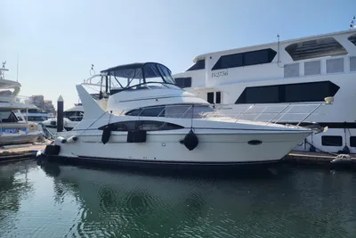 Carver 42 Mariner