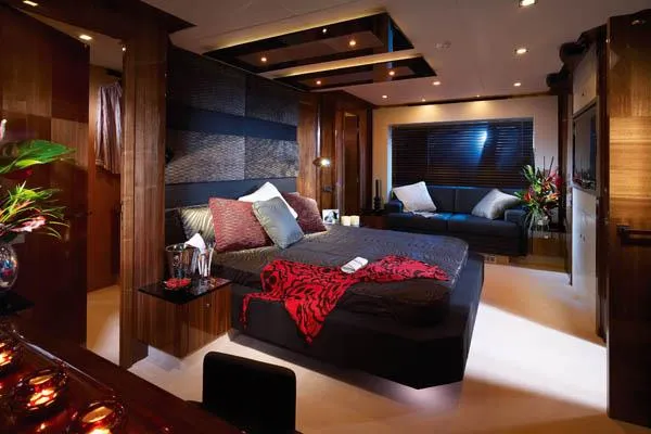  Yacht Photos Pics Manufacturer Provided Image