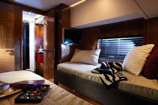  Yacht Photos Pics Manufacturer Provided Image