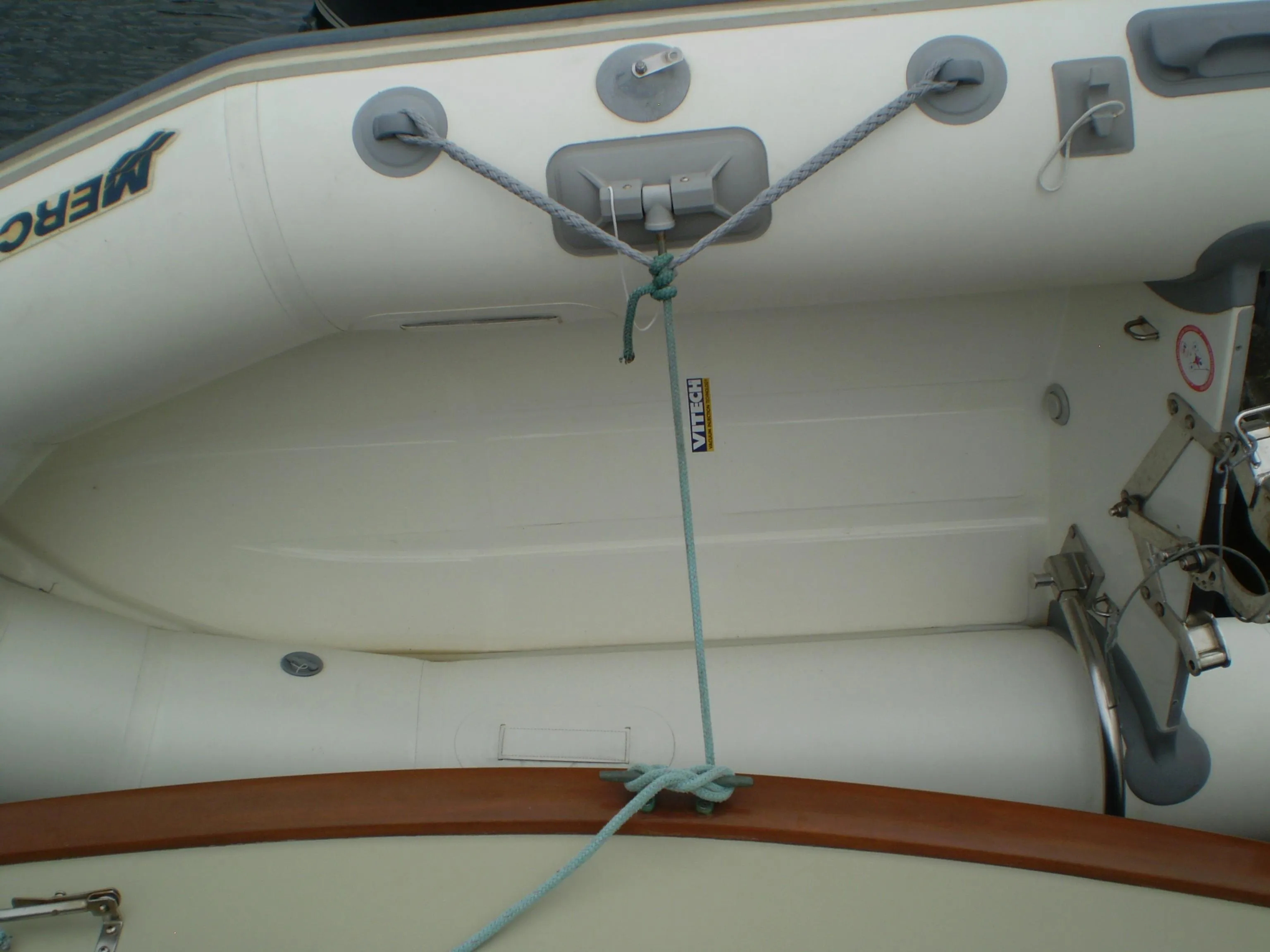 Inflatable boat interior with ropes, Devlin Surf Scoter 2000 model.
