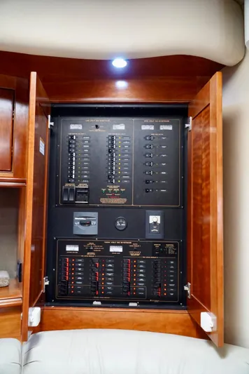 Kaizen Yacht Photos Pics Electrical control panel inside a 2007 Cruisers Yachts 560 Express.