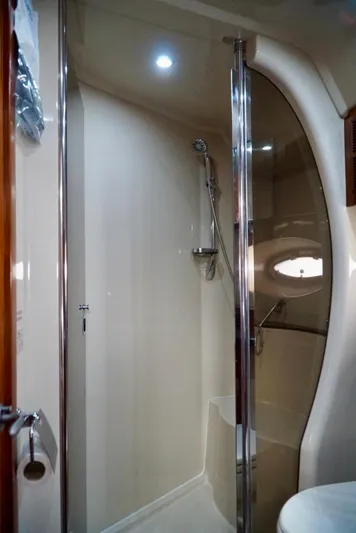 Kaizen Yacht Photos Pics 