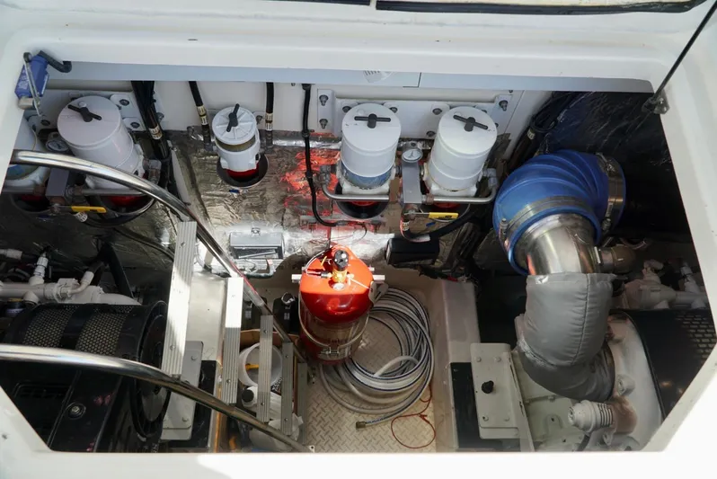 Kaizen Yacht Photos Pics 