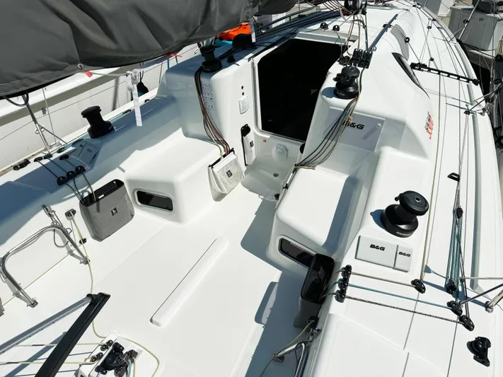 Rebel Yacht Photos Pics 