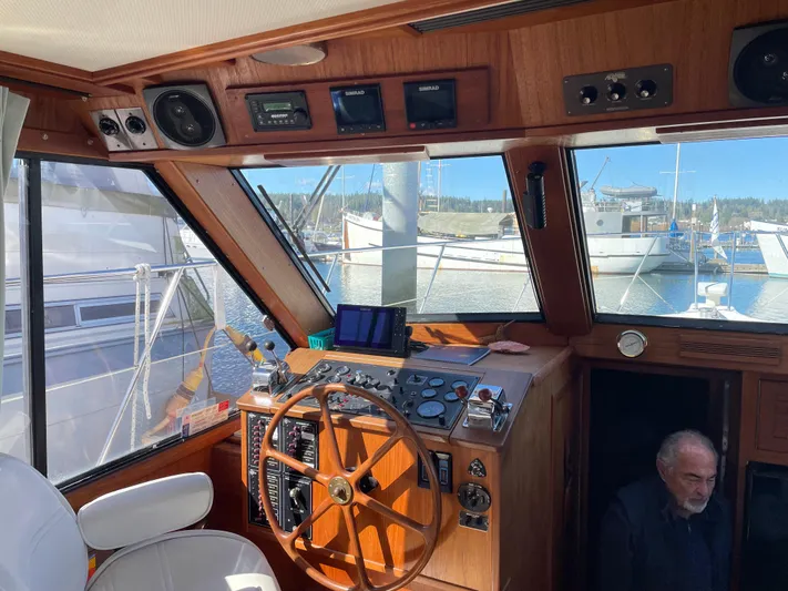 Safe N Sound Yacht Photos Pics 