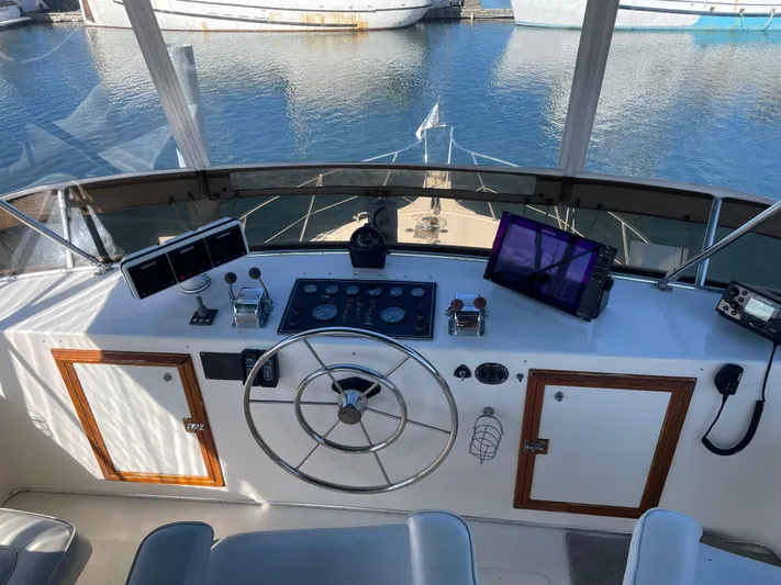 Safe N Sound Yacht Photos Pics 