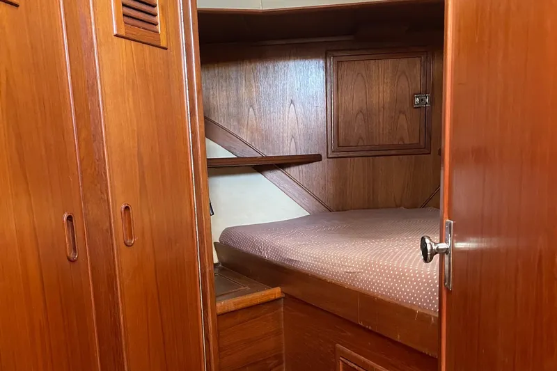 Safe N Sound Yacht Photos Pics 