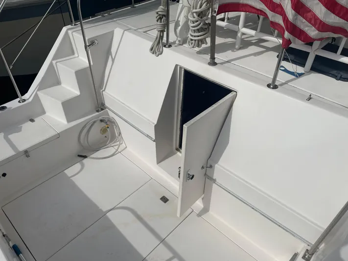 Safe N Sound Yacht Photos Pics 