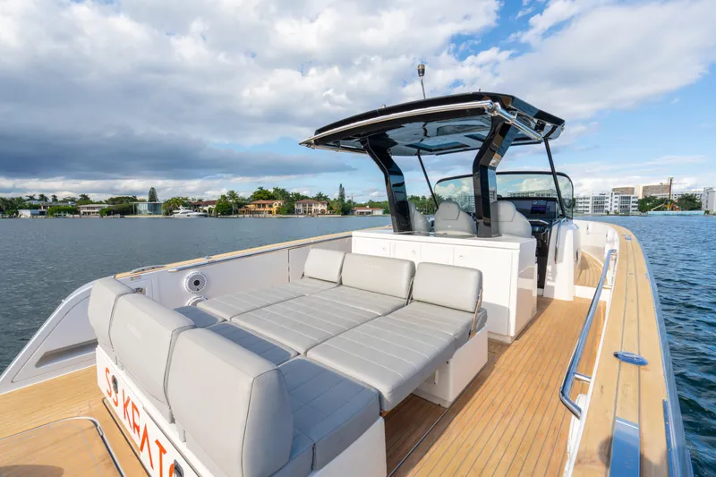  Yacht Photos Pics 2021 Pardo Yachts 38 on water, featuring sleek design and spacious deck seating.