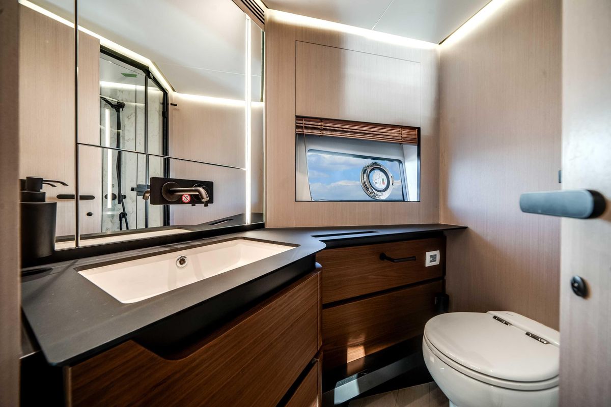 2025 Azimut 80 