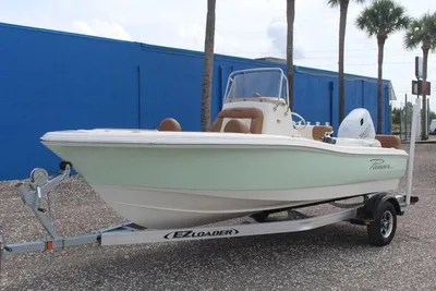 Pioneer Islander 180