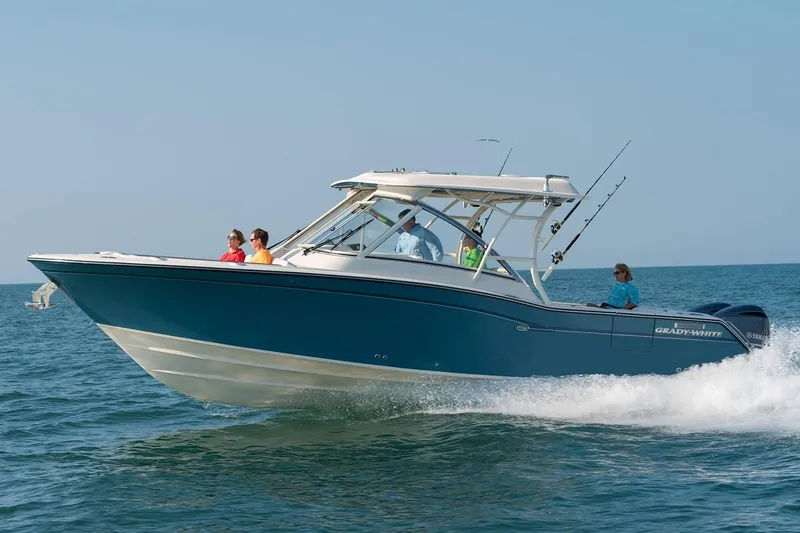  Yacht Photos Pics Manufacturer Provided Image