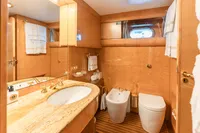 1986 Motor Yacht 38m Nicolini