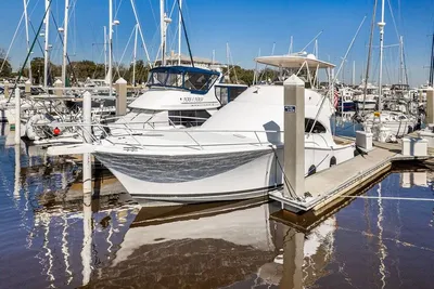 2006 Luhrs Convertible