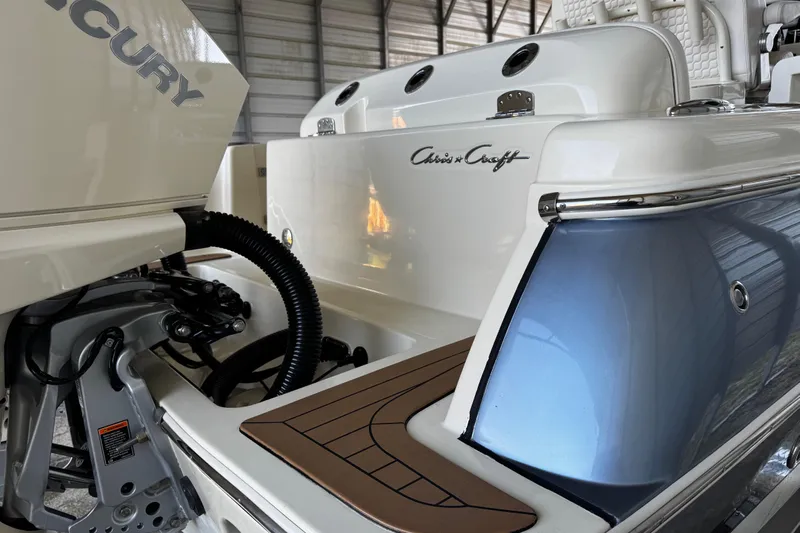  Yacht Photos Pics 2019 Chris-Craft Catalina 26 boat with Mercury engine, featuring sleek design and modern detailing.
