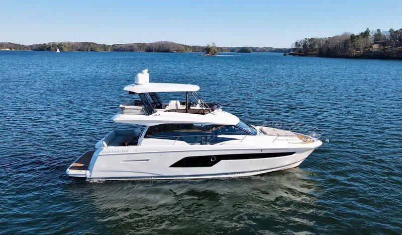 Sandybay Yacht Photos Pics 