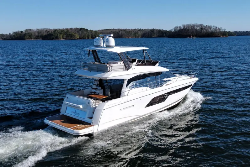 Sandybay Yacht Photos Pics 