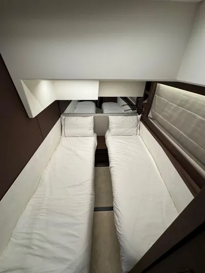 Sandybay Yacht Photos Pics 