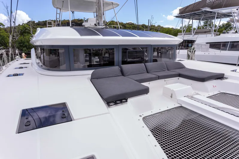 Big Bertha Yacht Photos Pics 