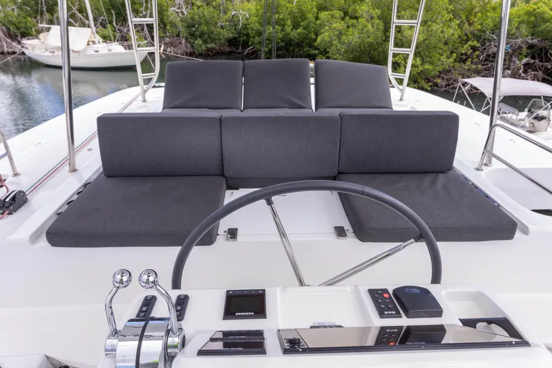 Big Bertha Yacht Photos Pics 