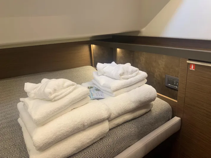 Big Bertha Yacht Photos Pics 