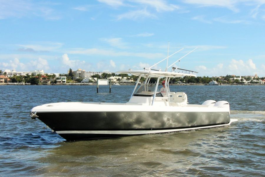 2014 Intrepid 327 Center Console