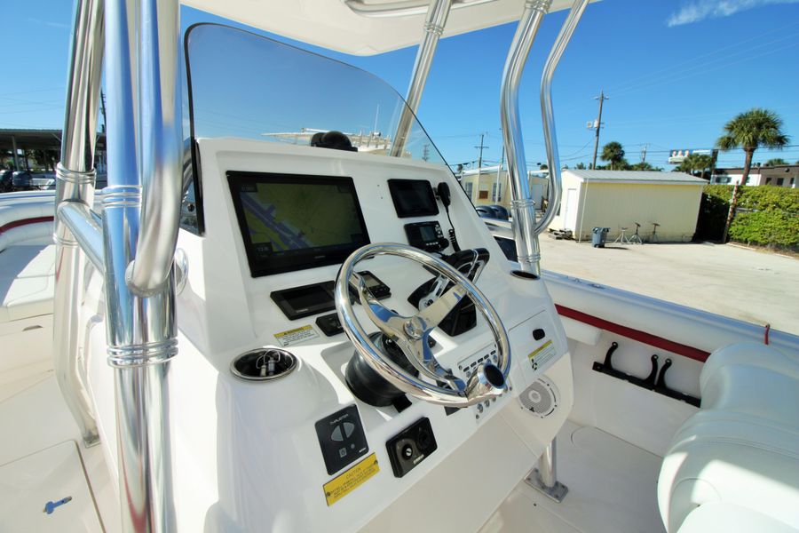 2014 Intrepid 327 Center Console