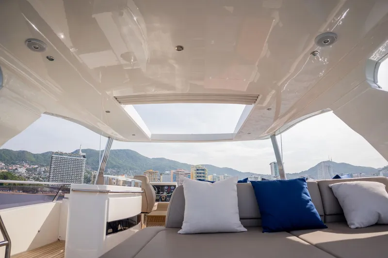 Pichos III Yacht Photos Pics 