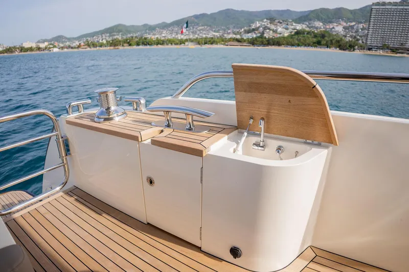 Pichos III Yacht Photos Pics 