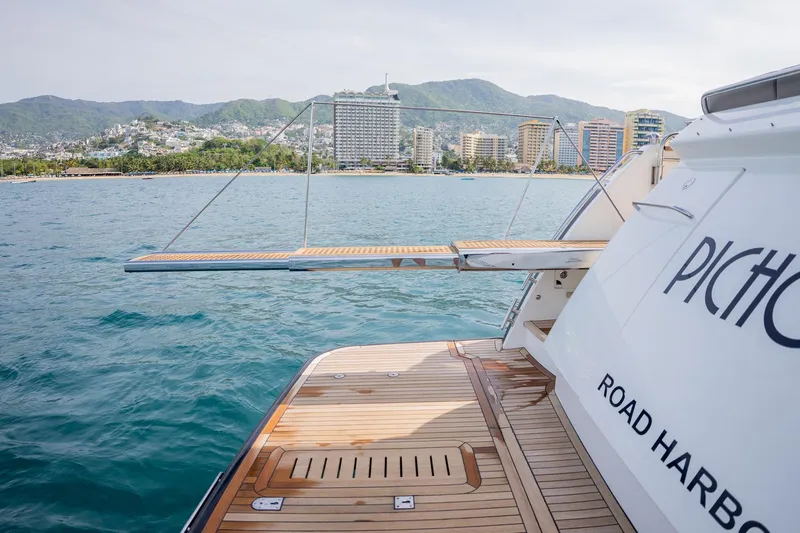 Pichos III Yacht Photos Pics 