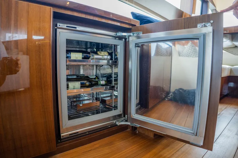 Pichos III Yacht Photos Pics 